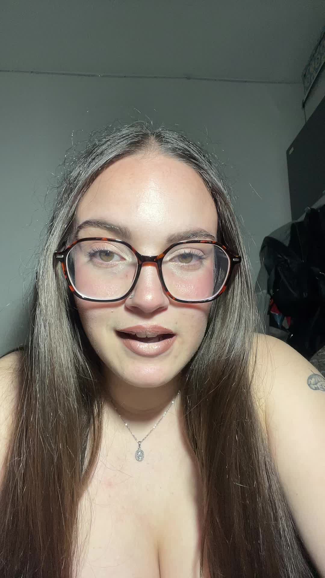 @aroamuca