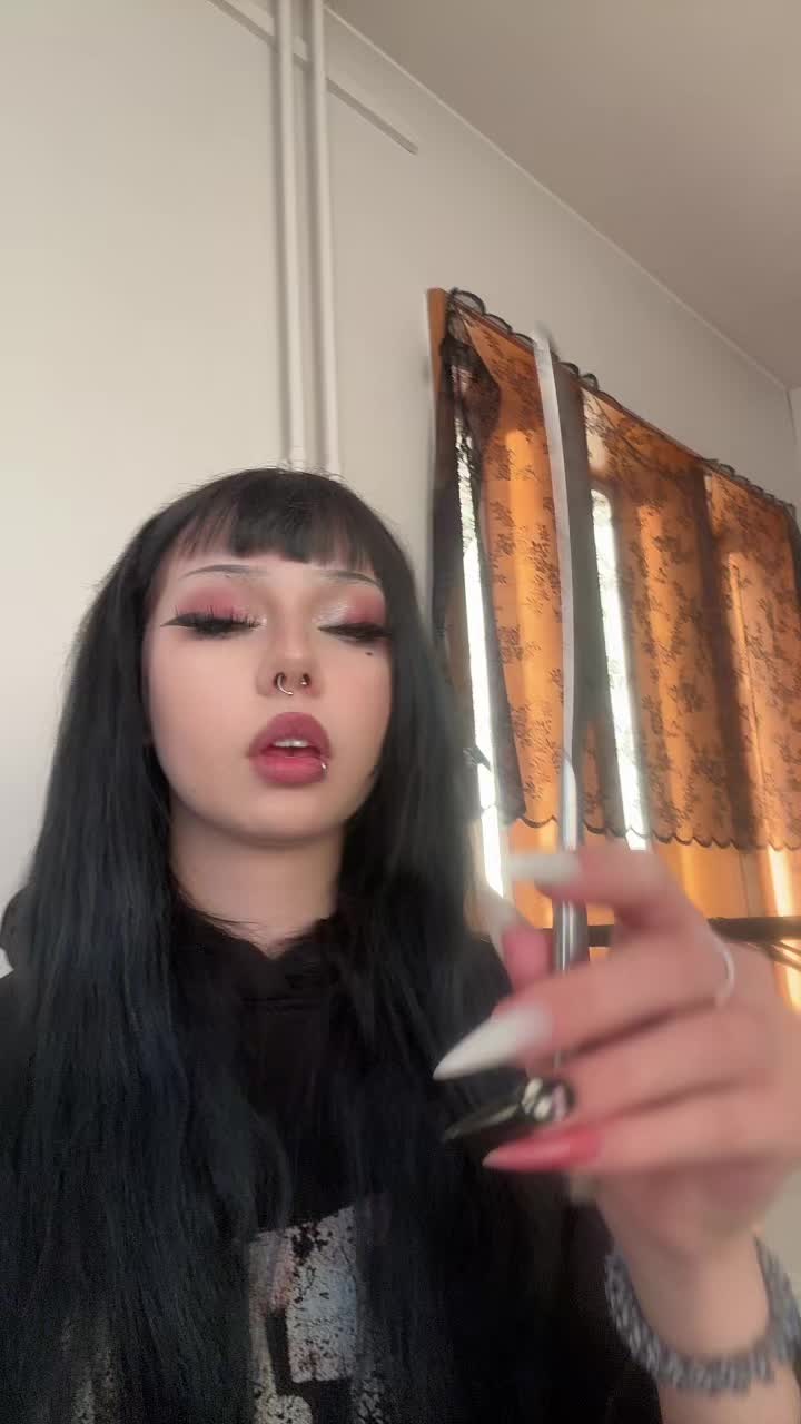 @snezbonez