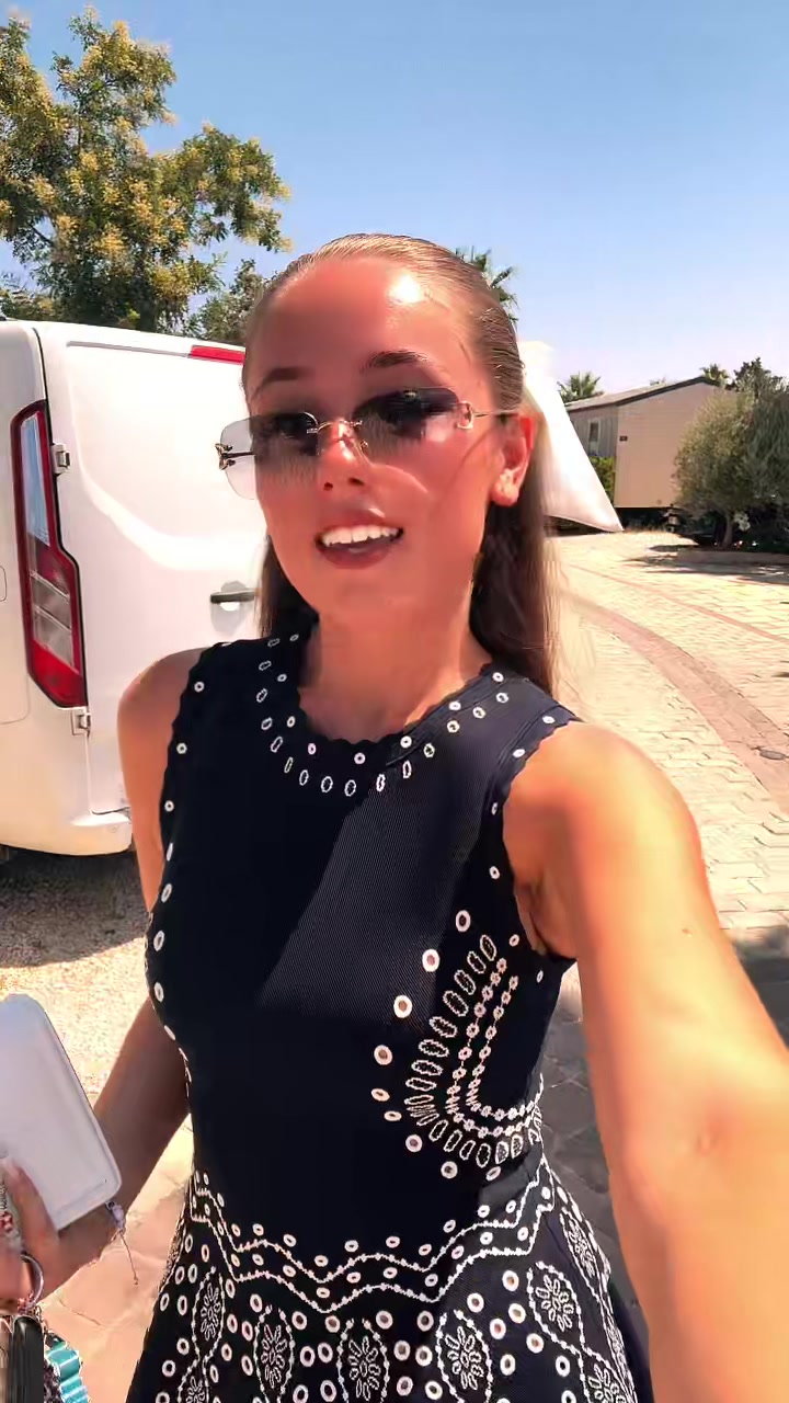 @maryxh1_