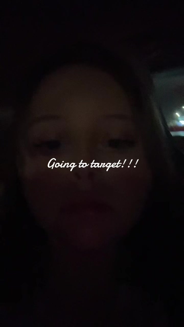 @LolaCruzzXO
