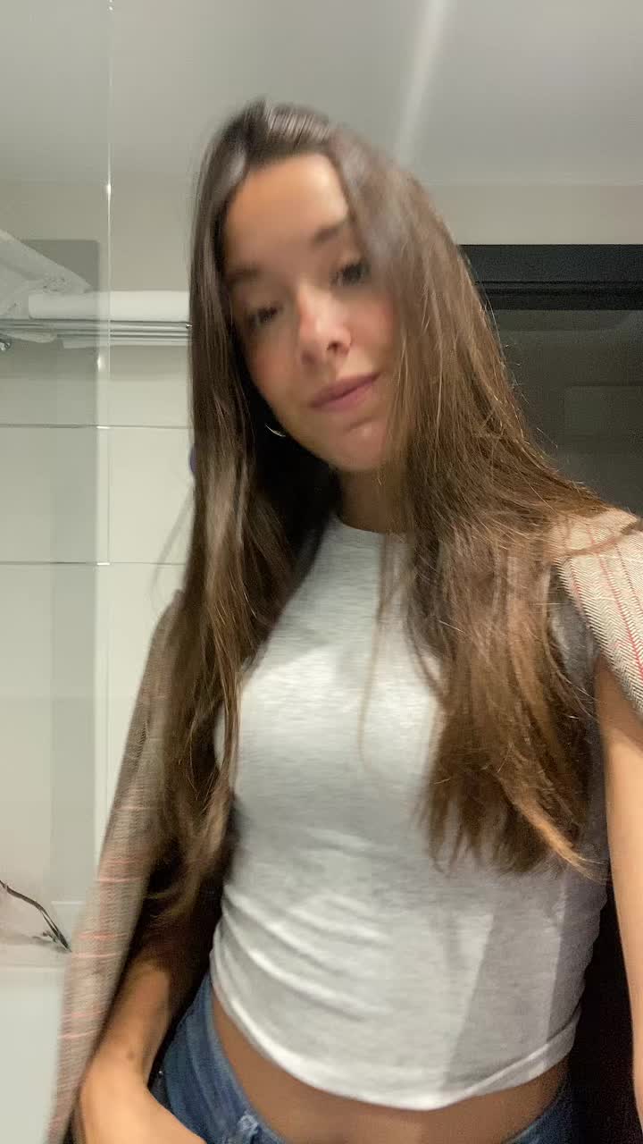 @𝑷𝑨𝑼𝑳𝑨 𝑫𝑰𝑨𝒁