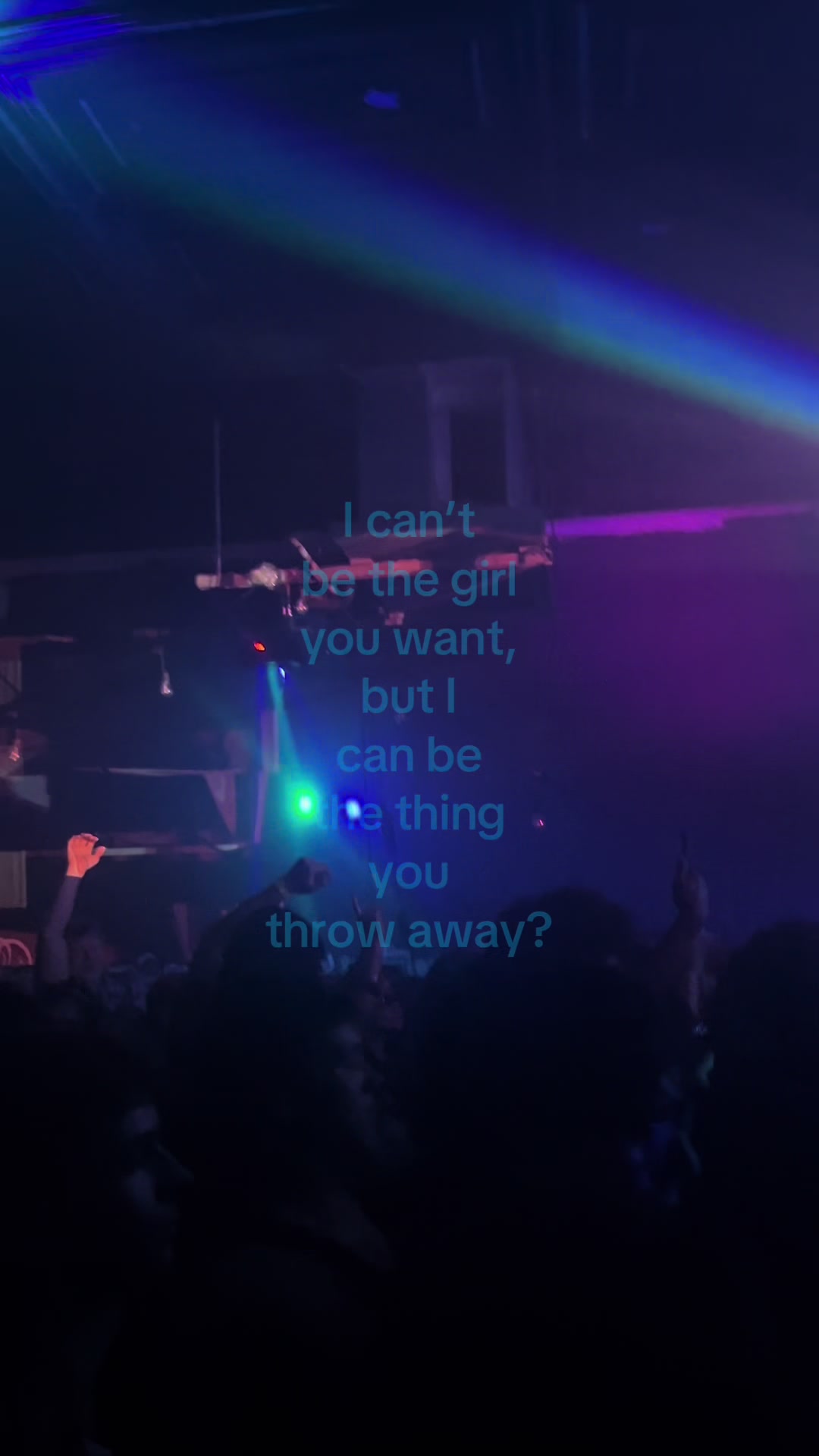 @ꨄ