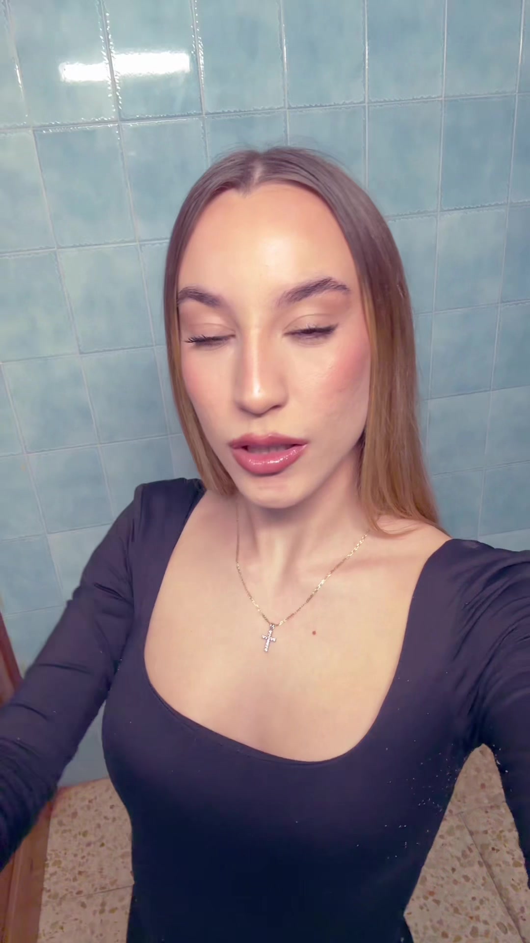 @Aitana