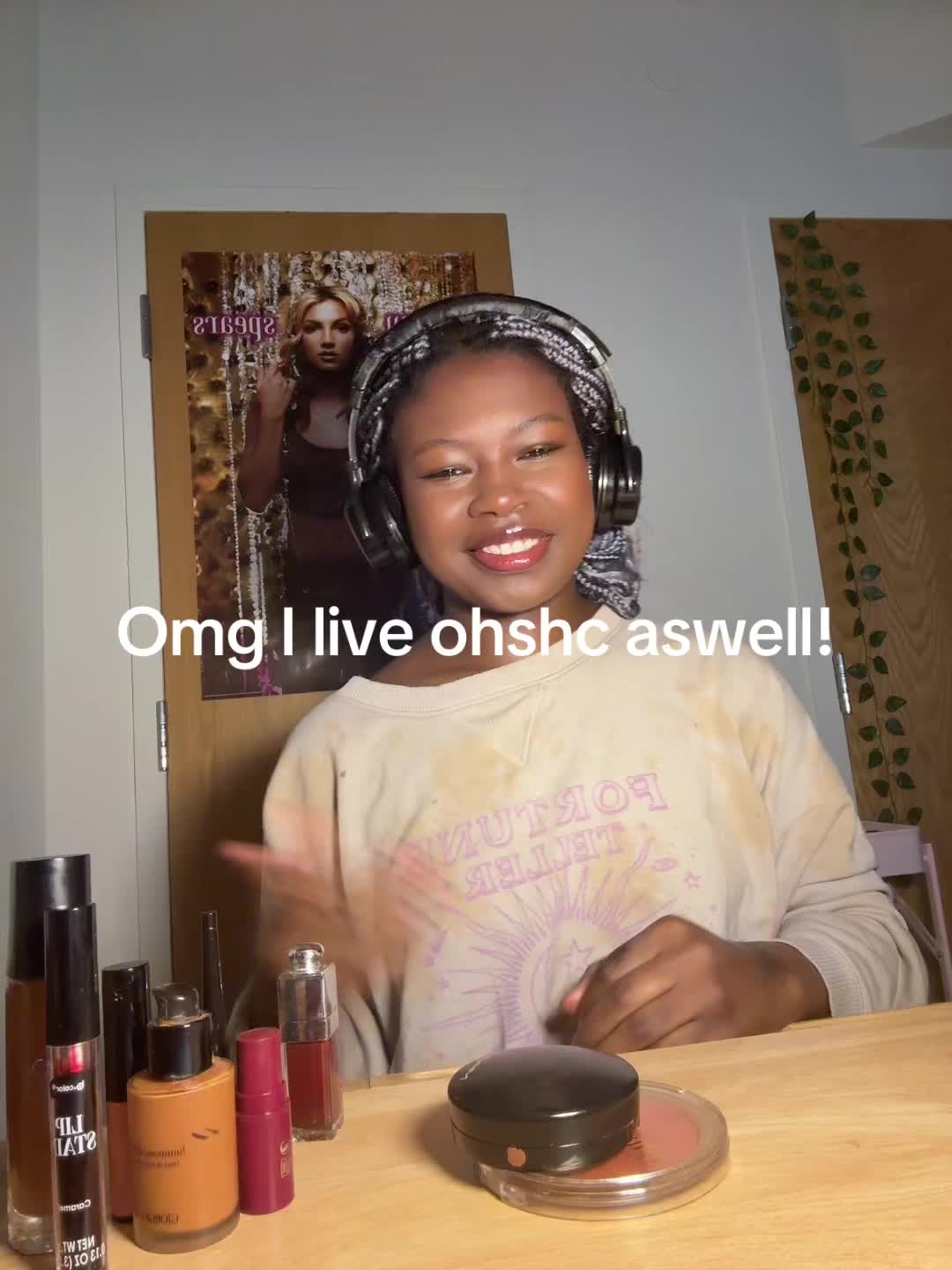 @Anjii?!?