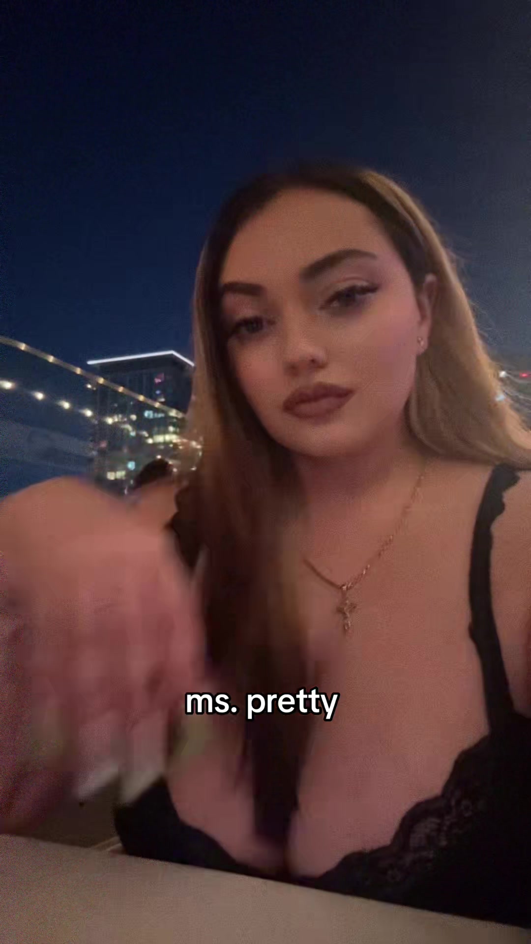 @chichi 𖣂