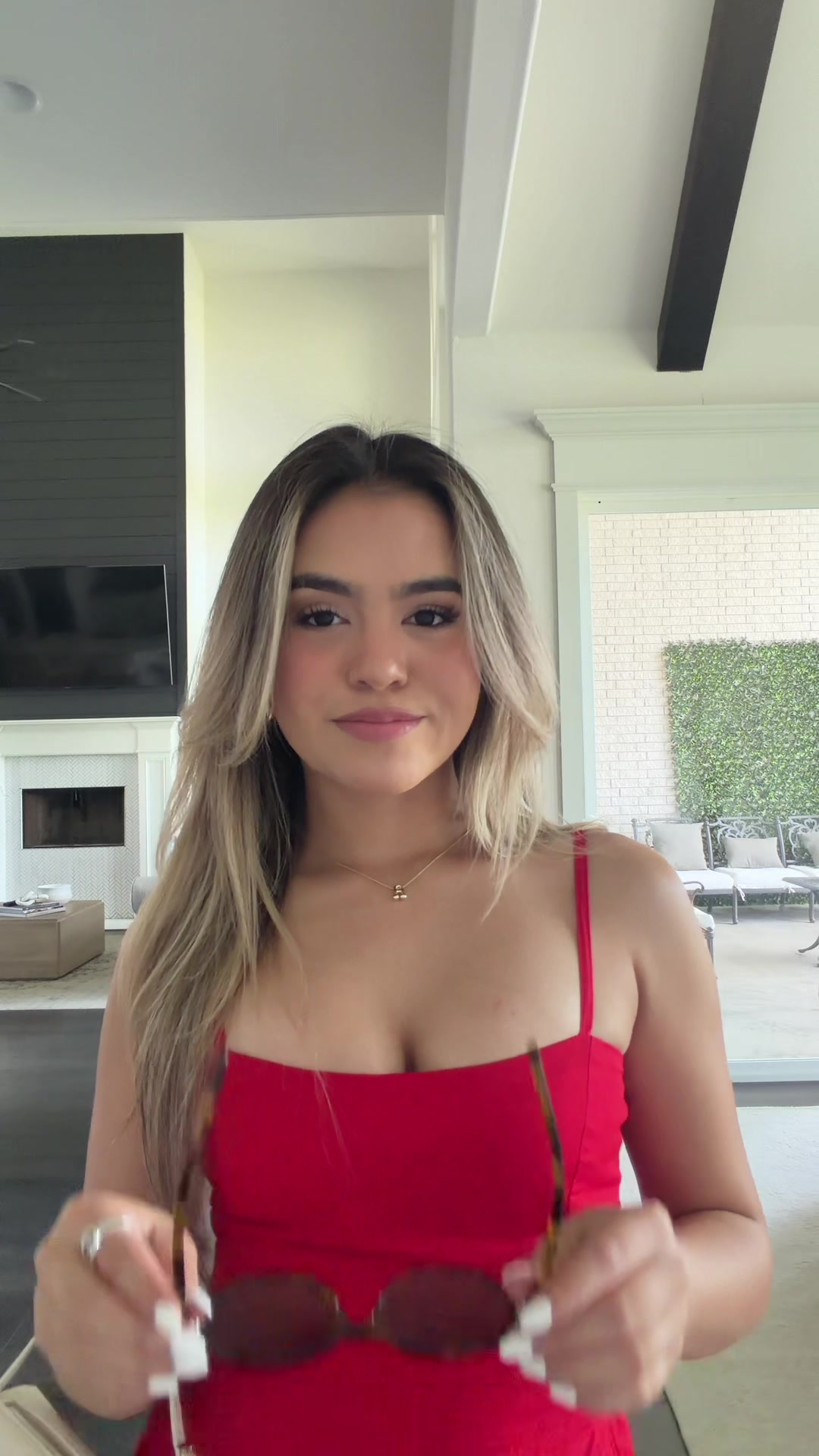 @Alondra