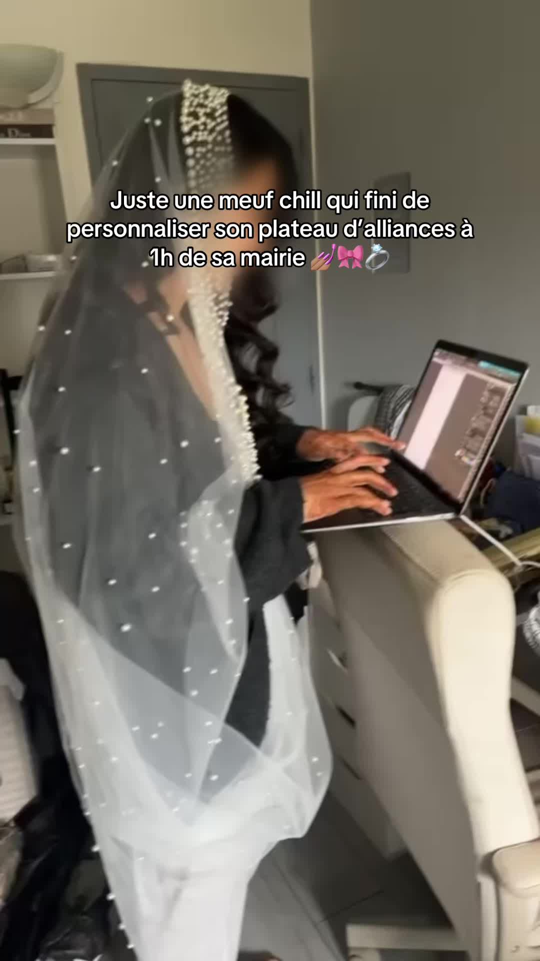@eryamore 🦢