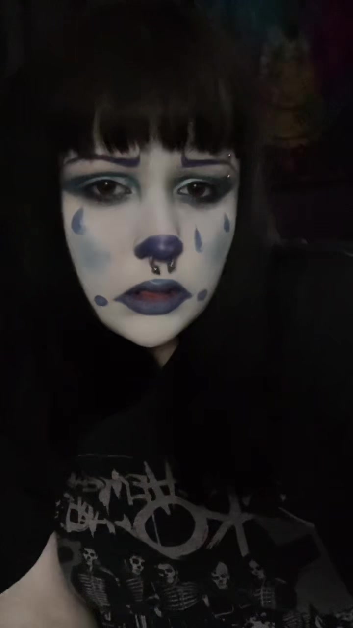 @angel🧟♀️
