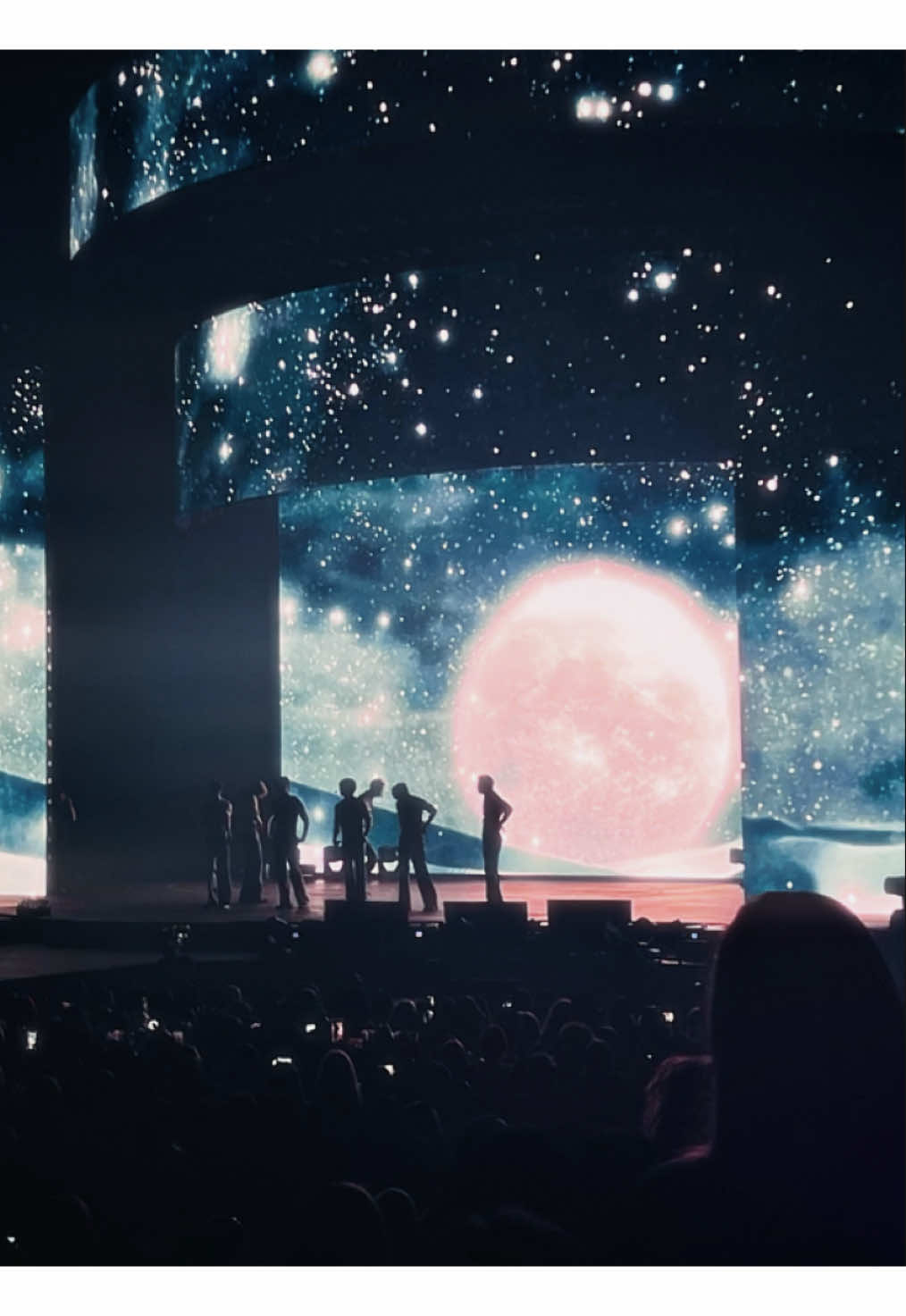 @𝐢𝐳𝐳𝐲 ❀