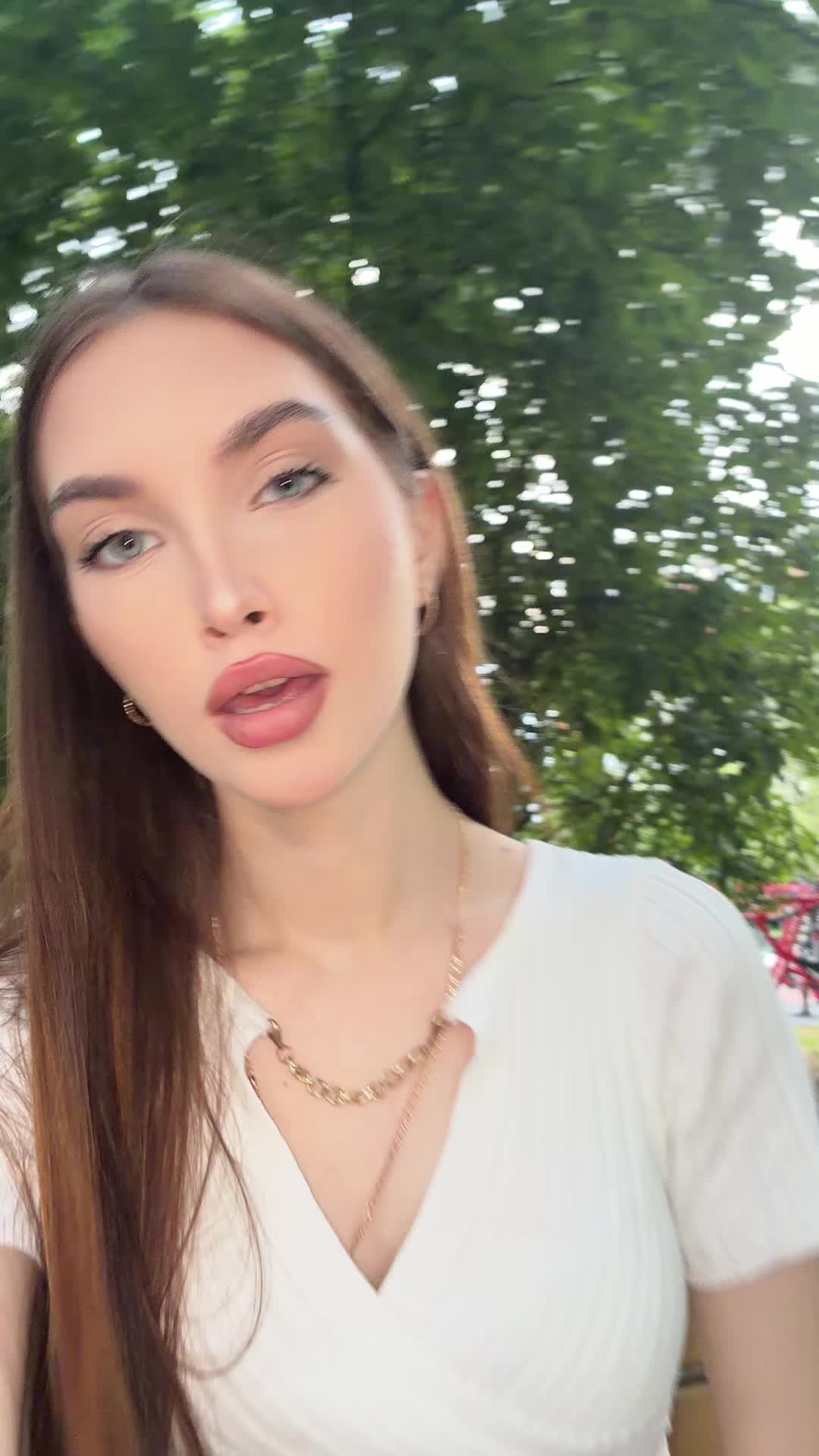 @viiora000