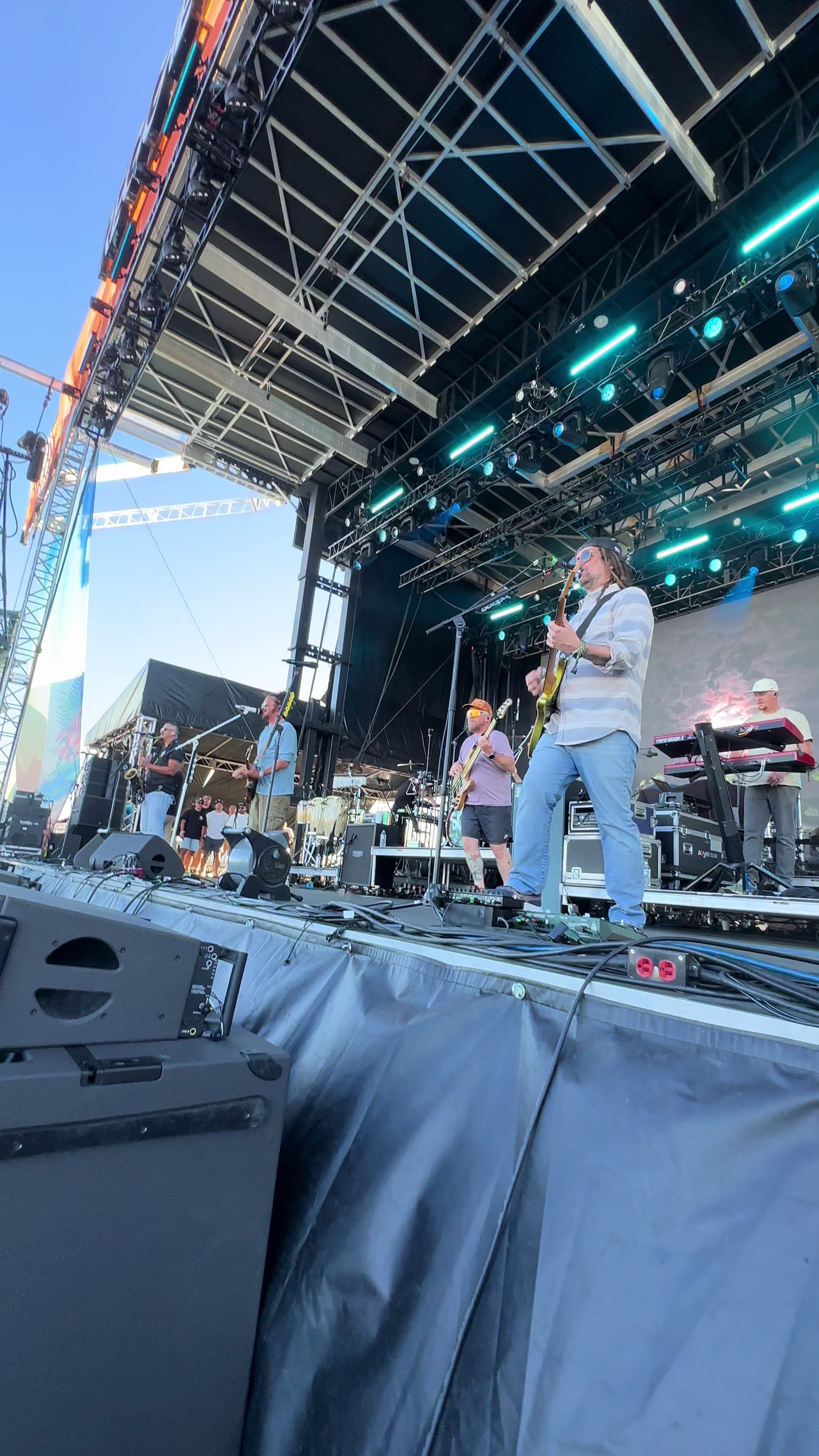 @lvroots