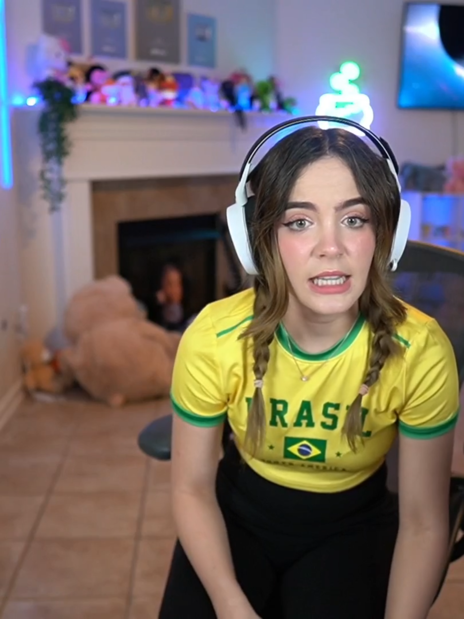 @yusmichone