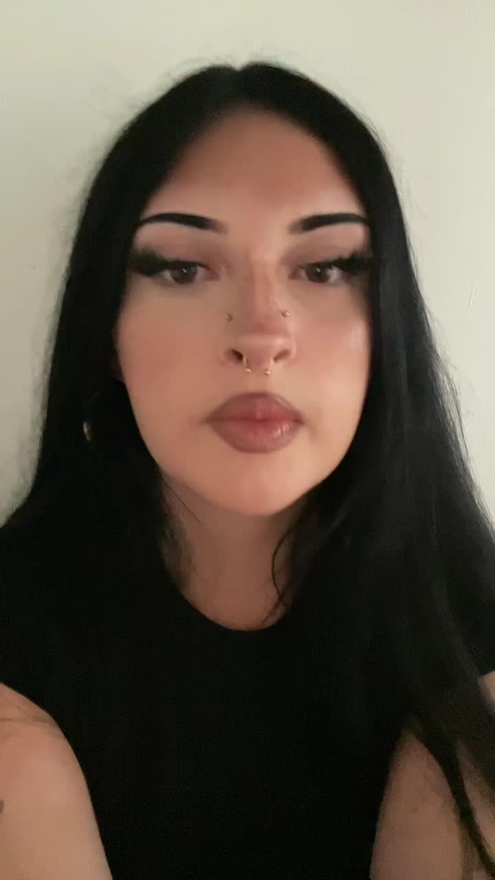 @𝐄𝐕𝐄𝐑𝐋𝐘𝐍