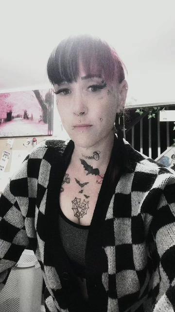 @⚔️💚🎡WitchBitch🎡💜⚔️