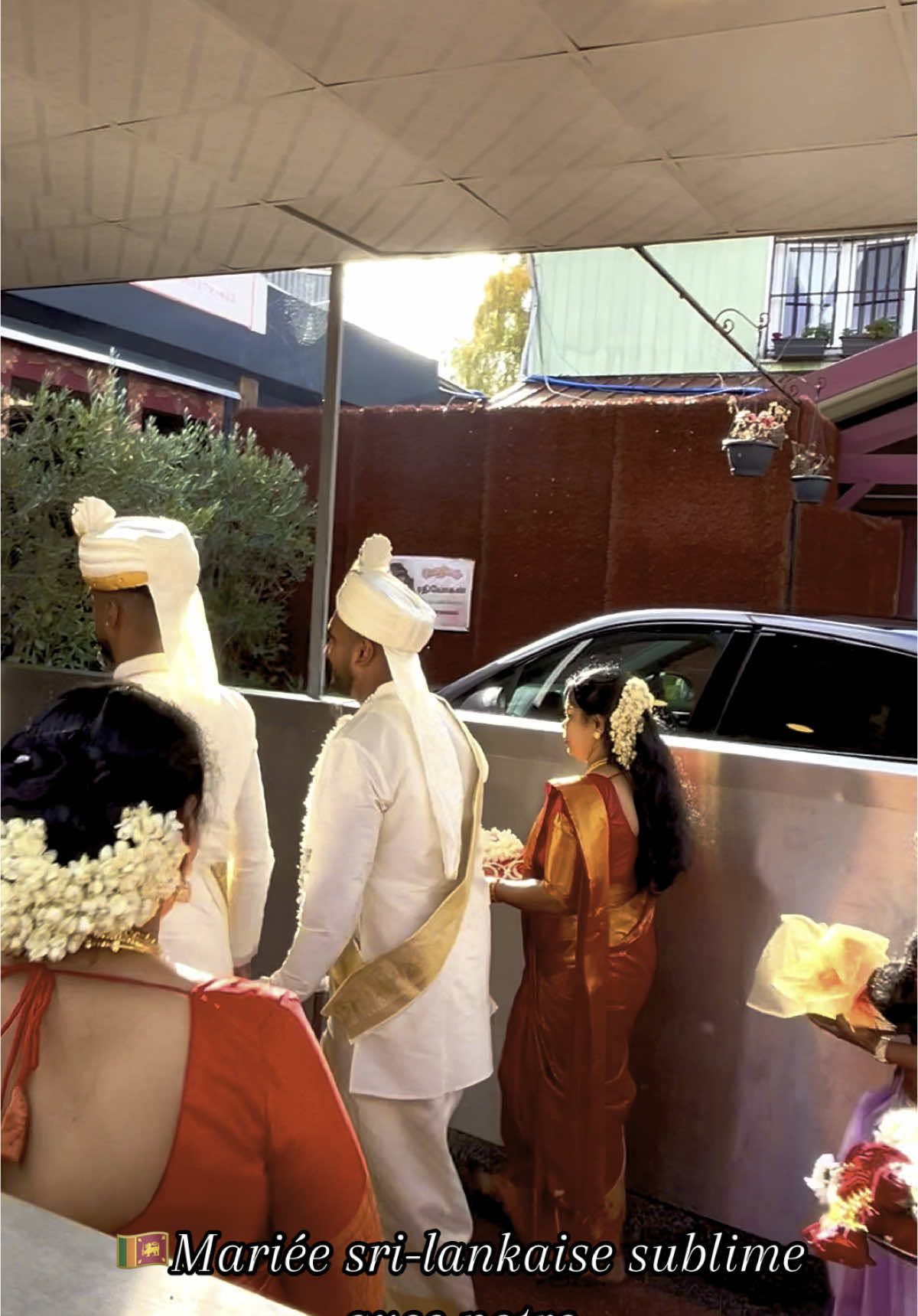 @Moderna Caftan