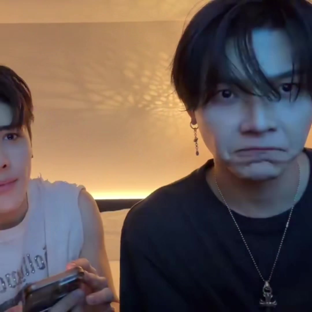 @hasti