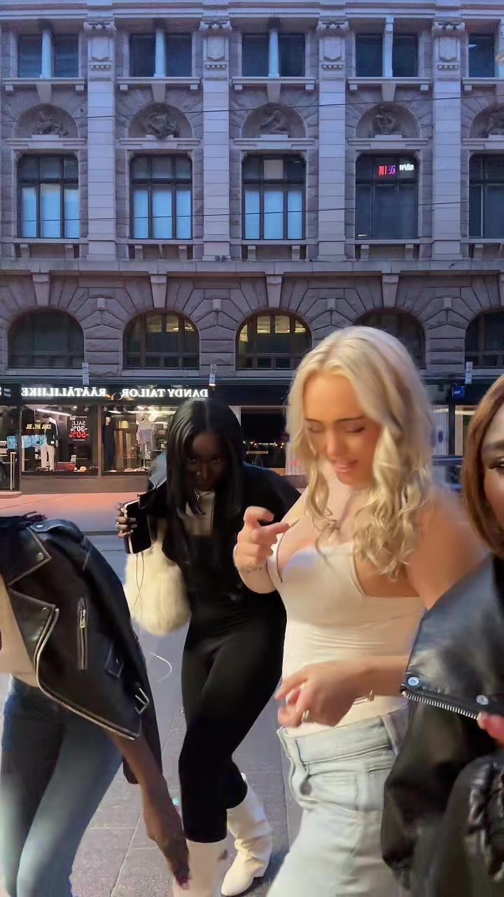 @HELMIINA