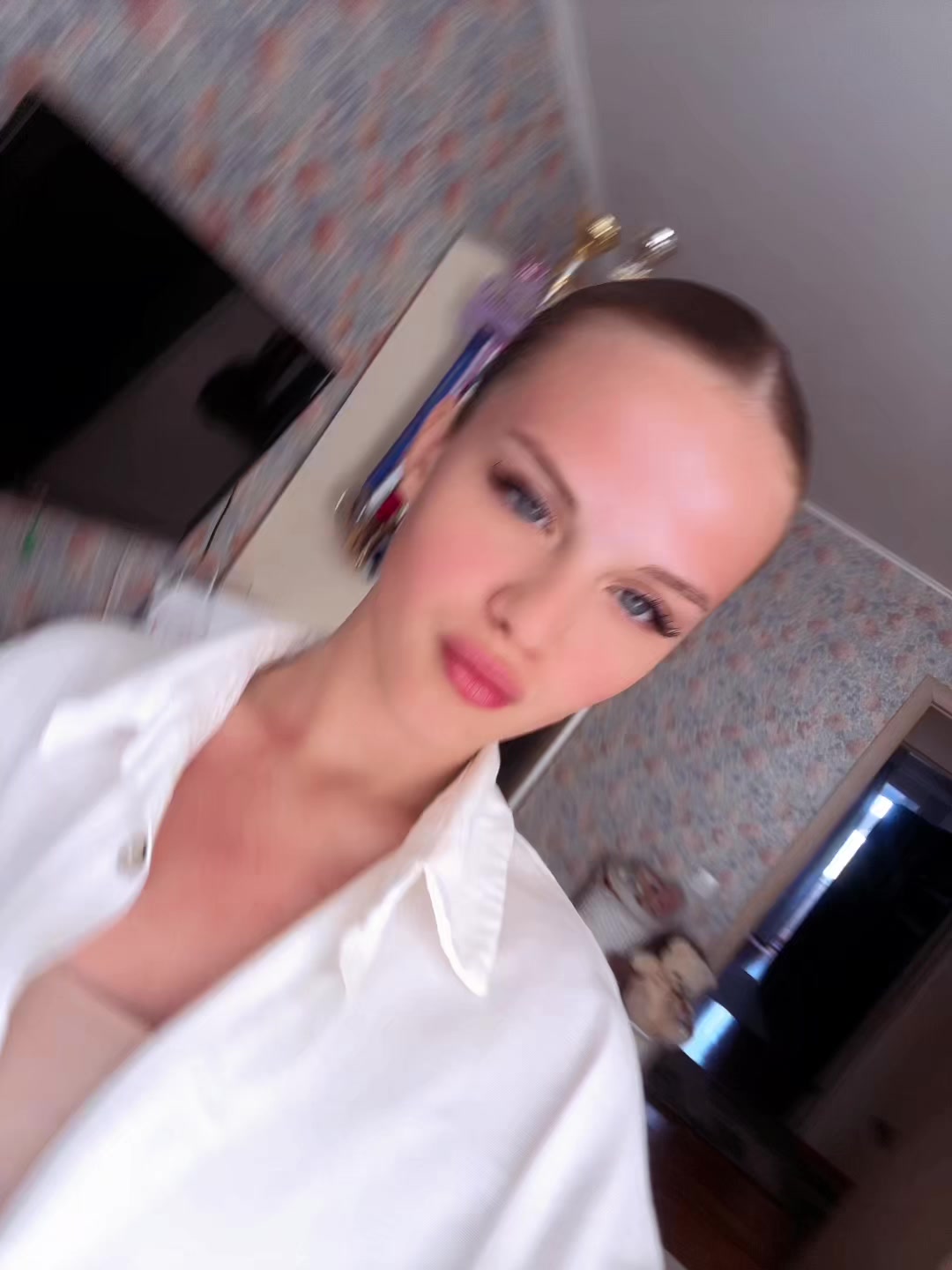 @Eseniya