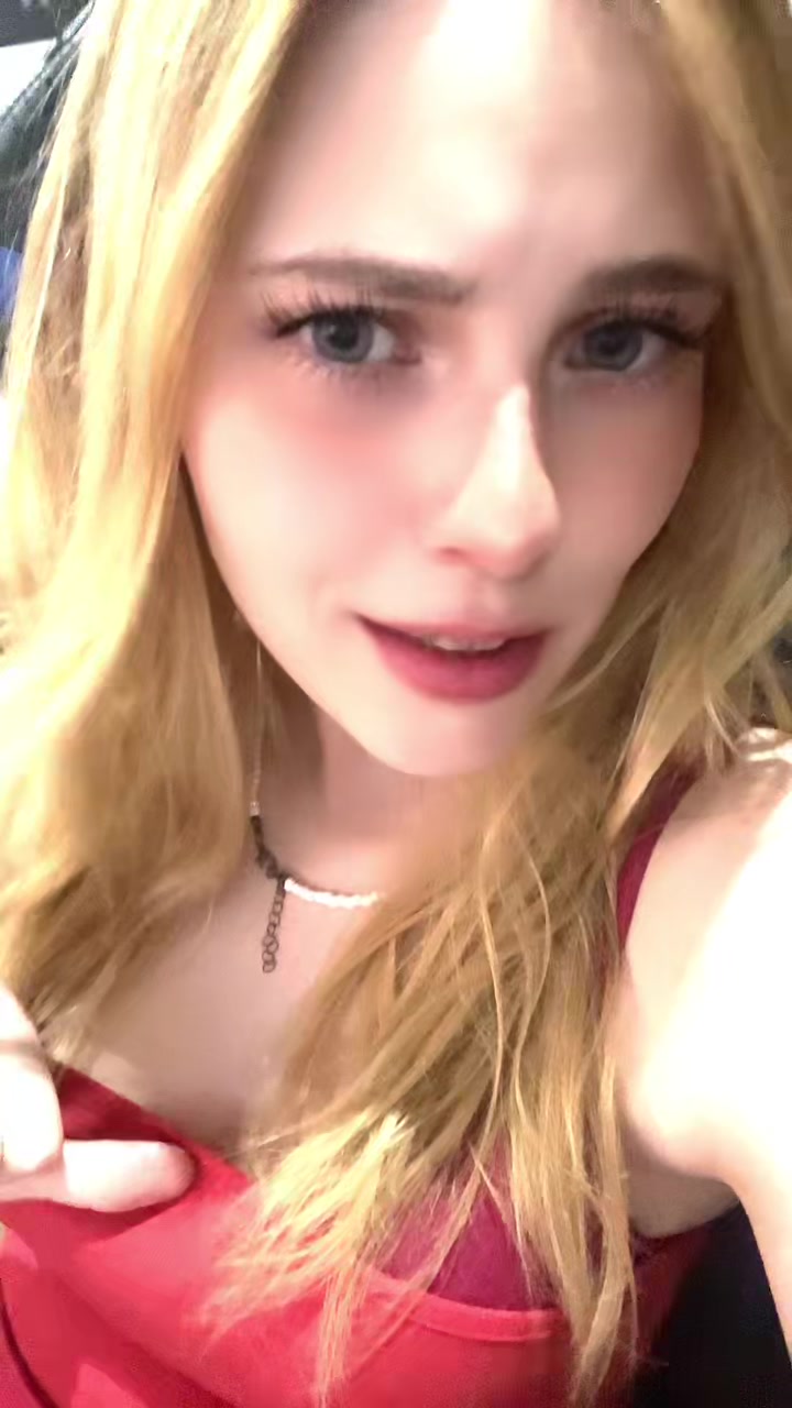 @Saraxkitty