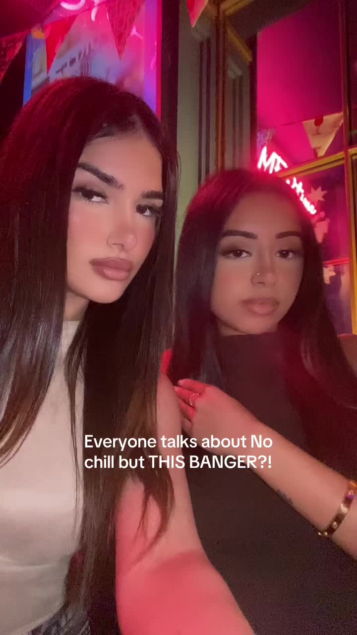 @KOMAL🤍