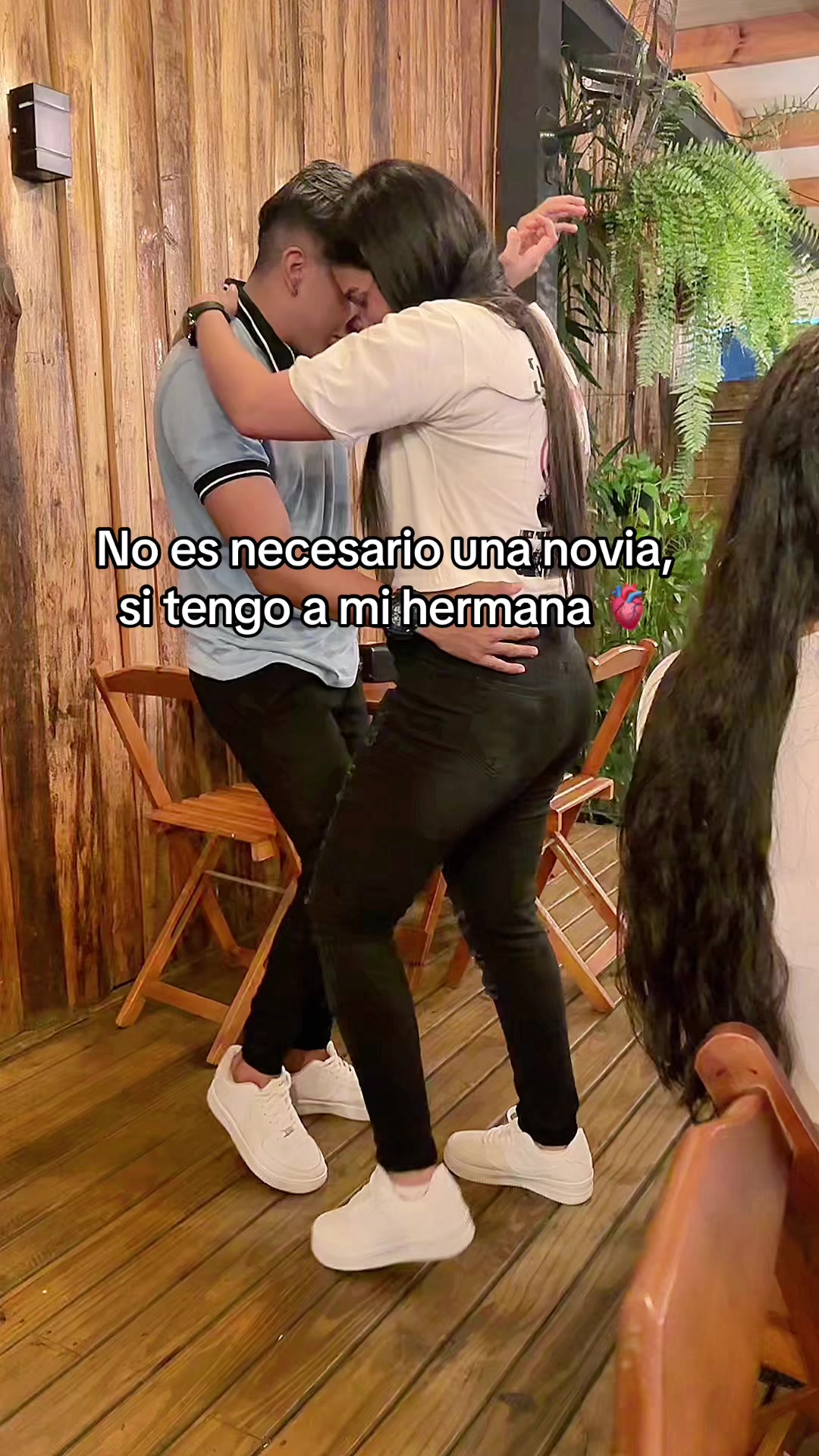 @Hendercisneros
