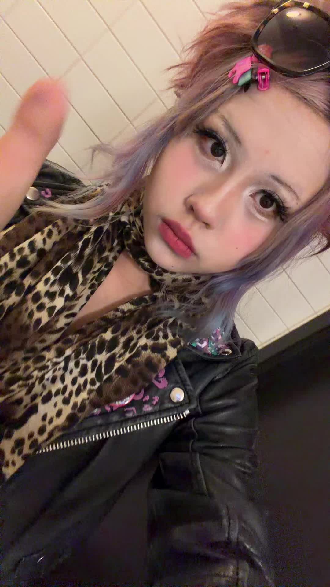 @Ammy🦄