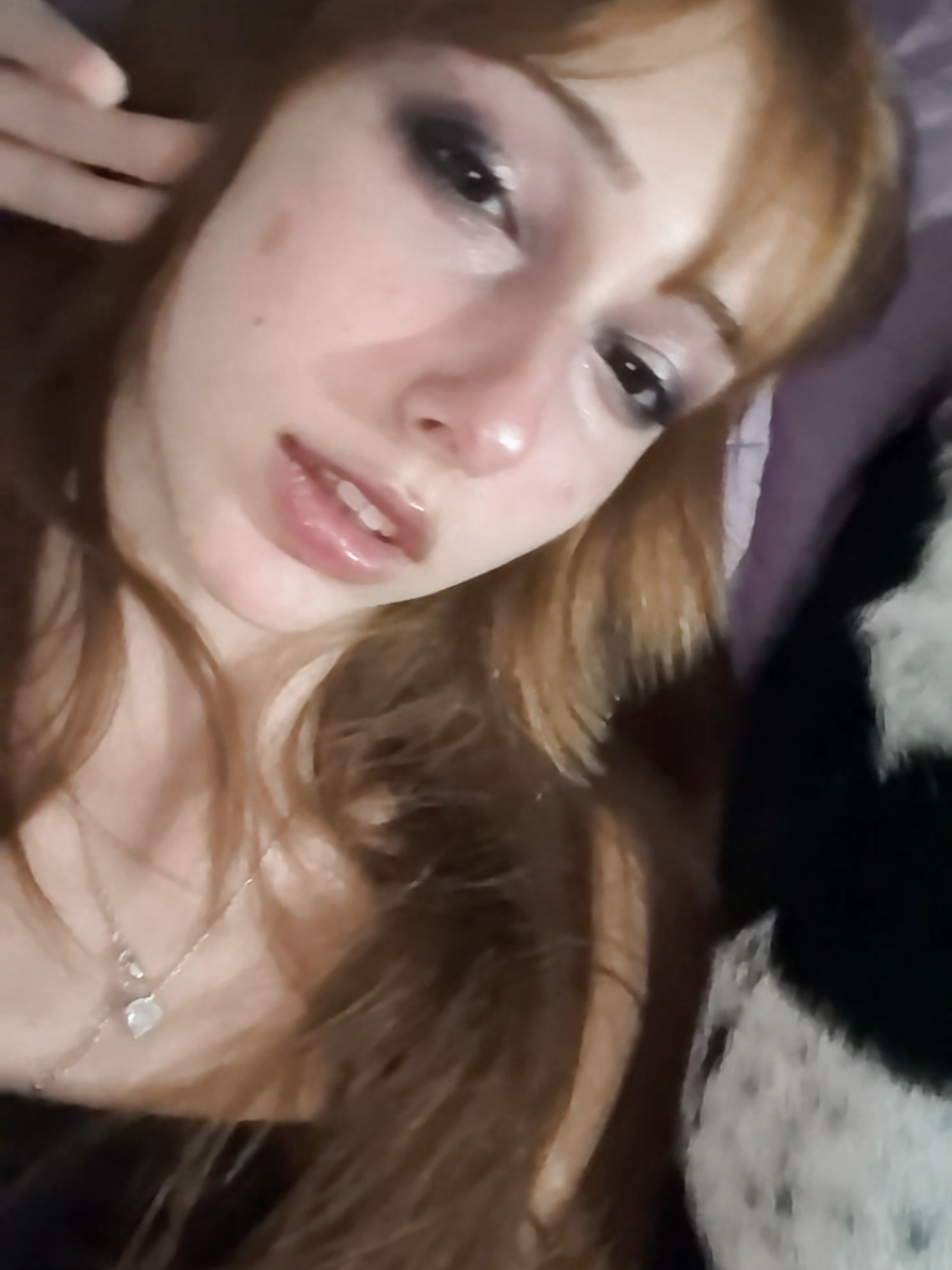 @анися