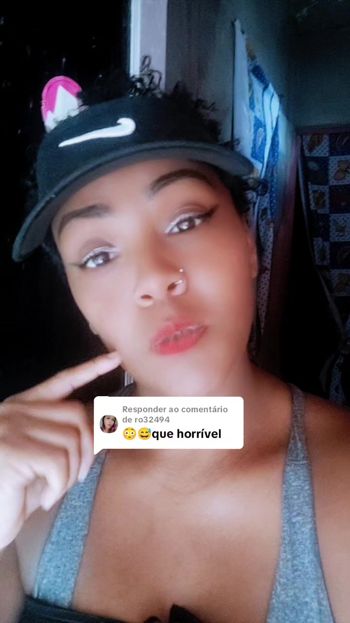 @Lucy a guria do short sexy