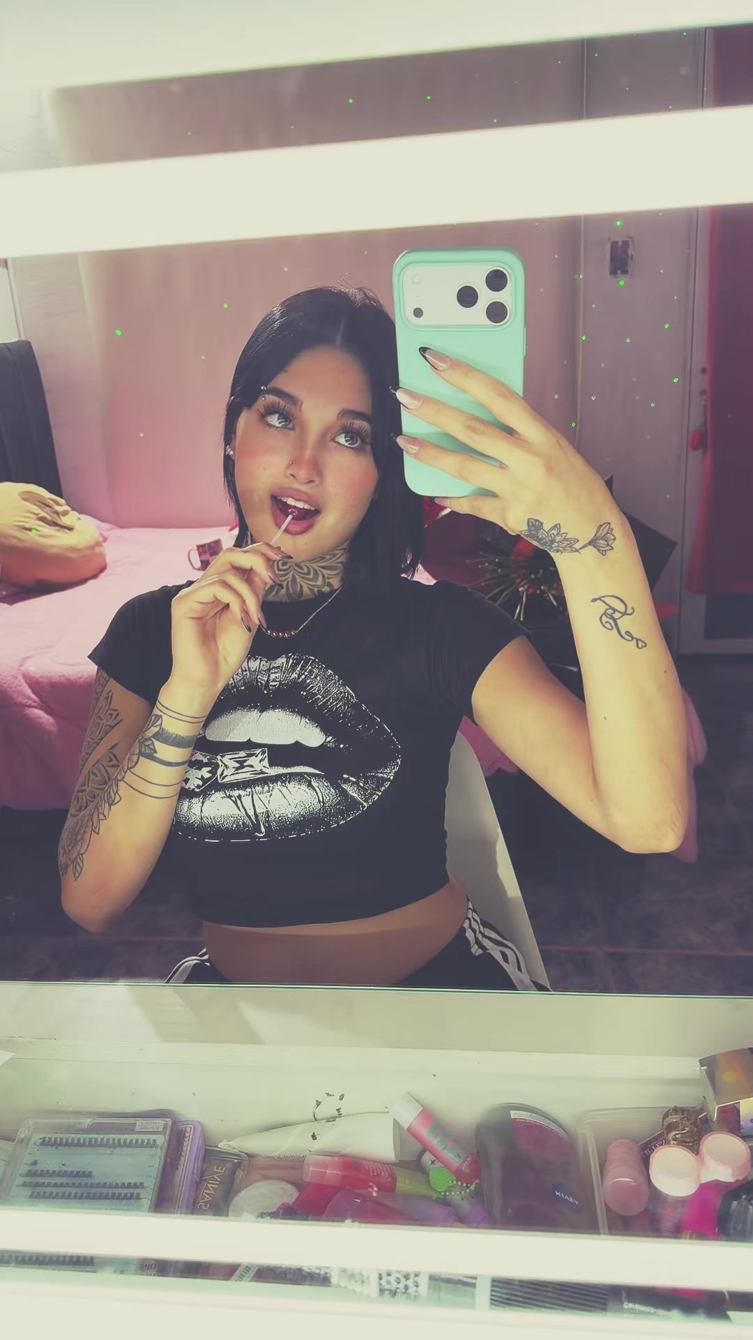 @Karenalvarez7