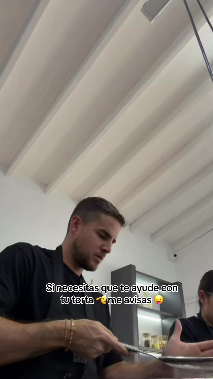@Jp🛩️🖤
