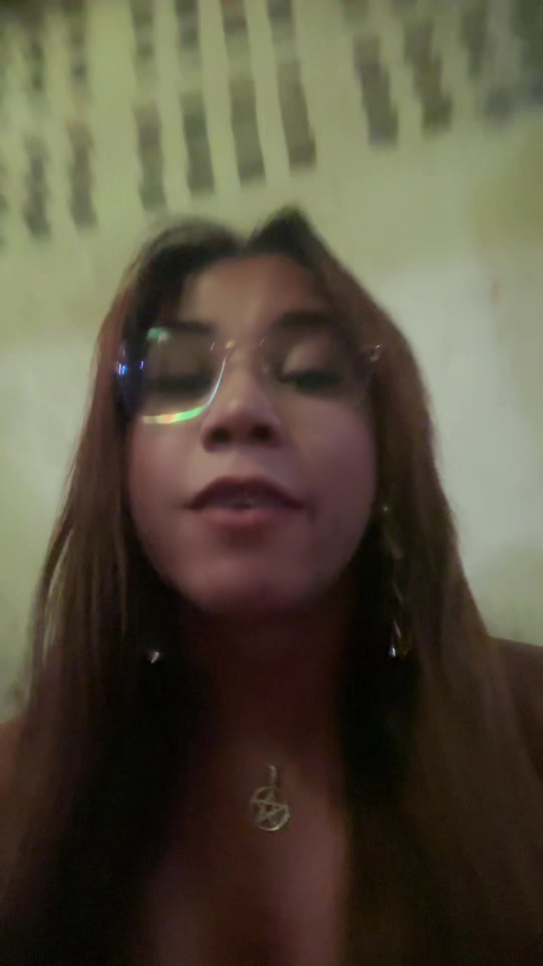 @Victória Alves8839