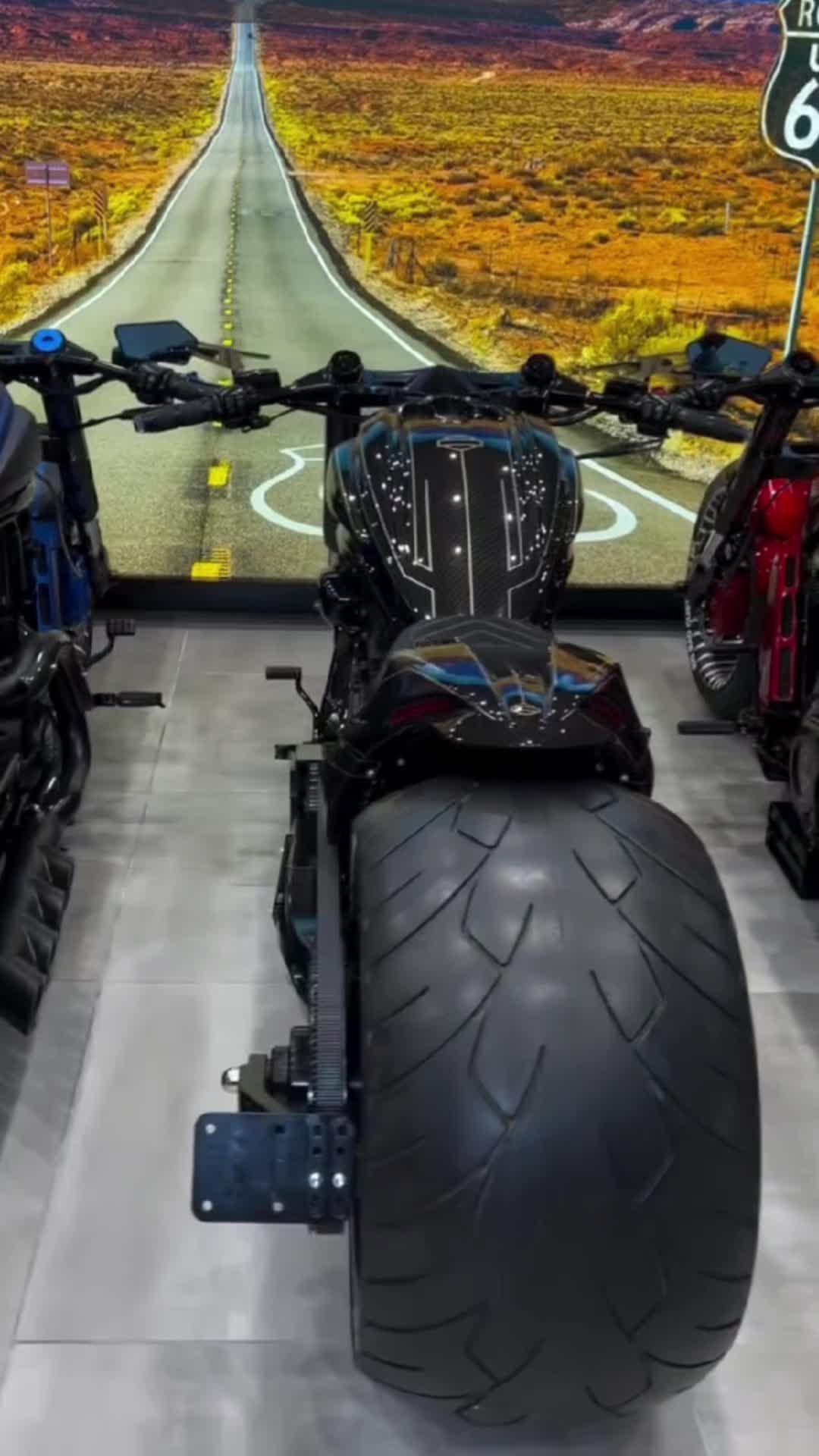 @SUPER BIKE