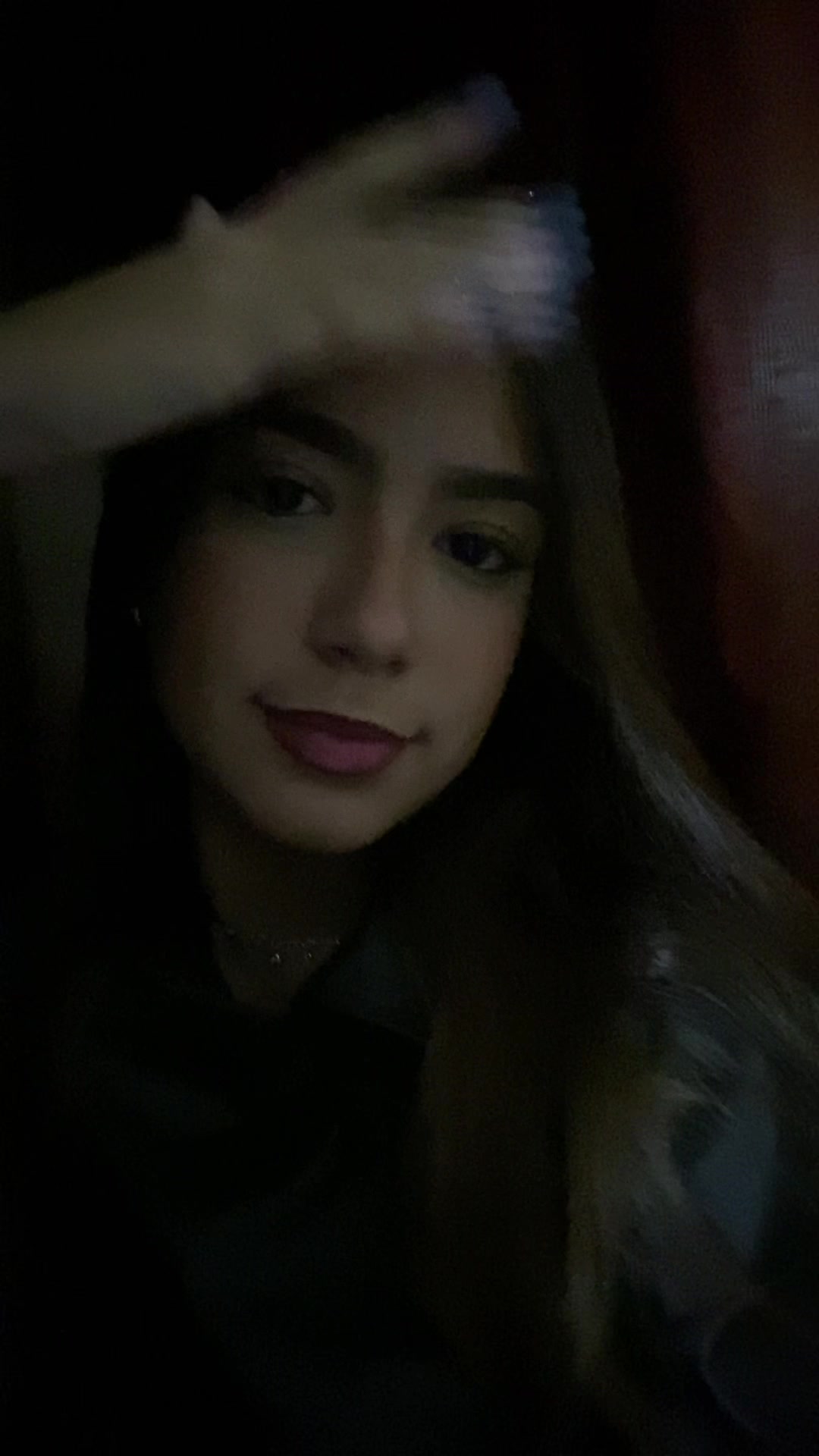 @liviaareiss_