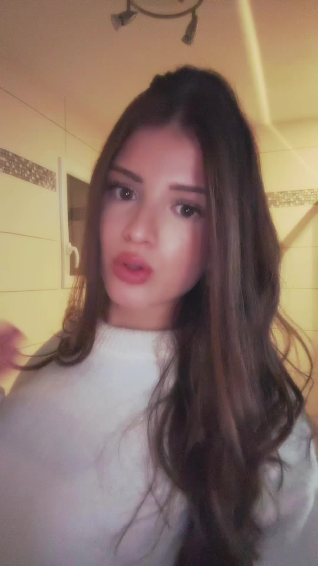 @𝓘