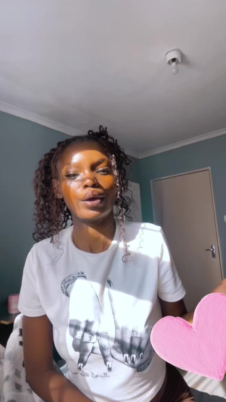 @Melanin Jay ᥫ᭡