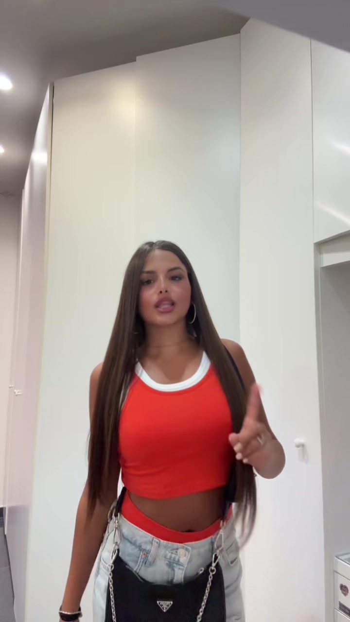 @ELLE17