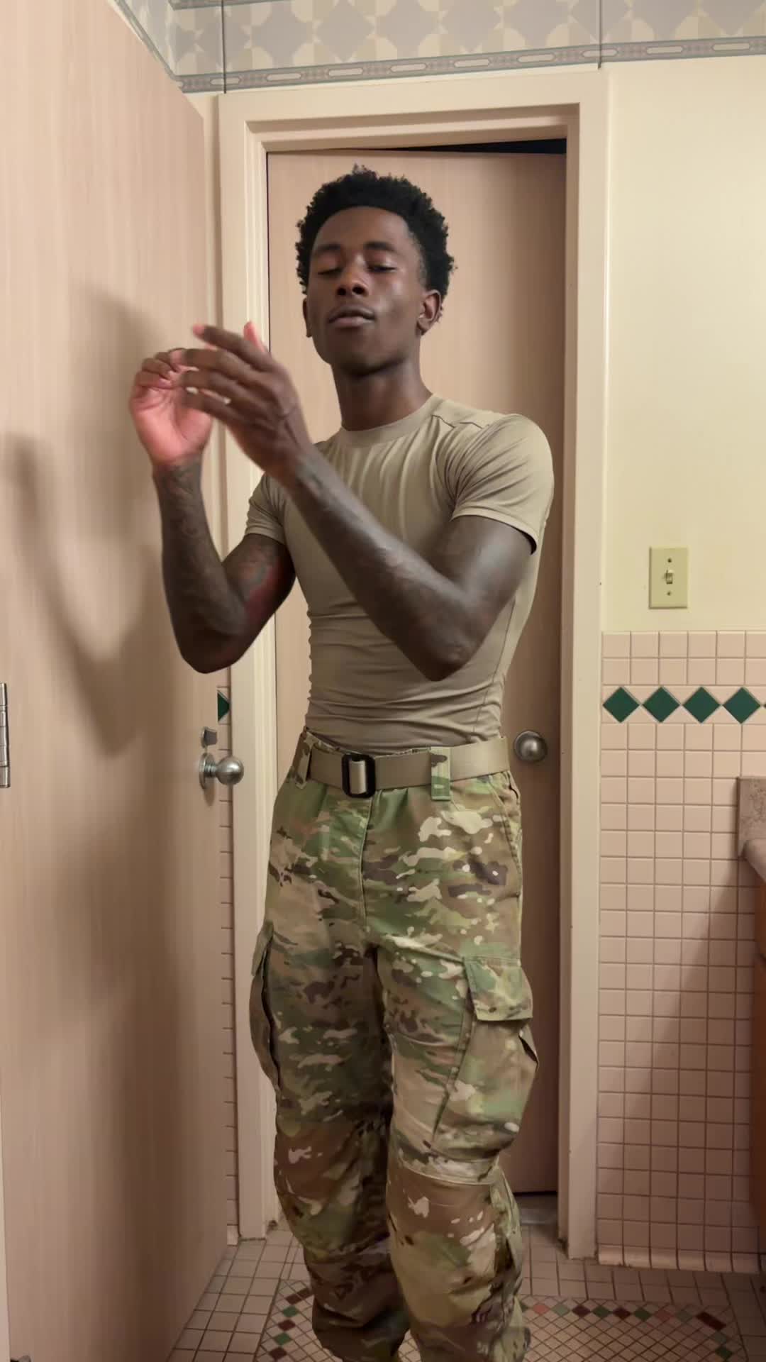 @lon3rboyy