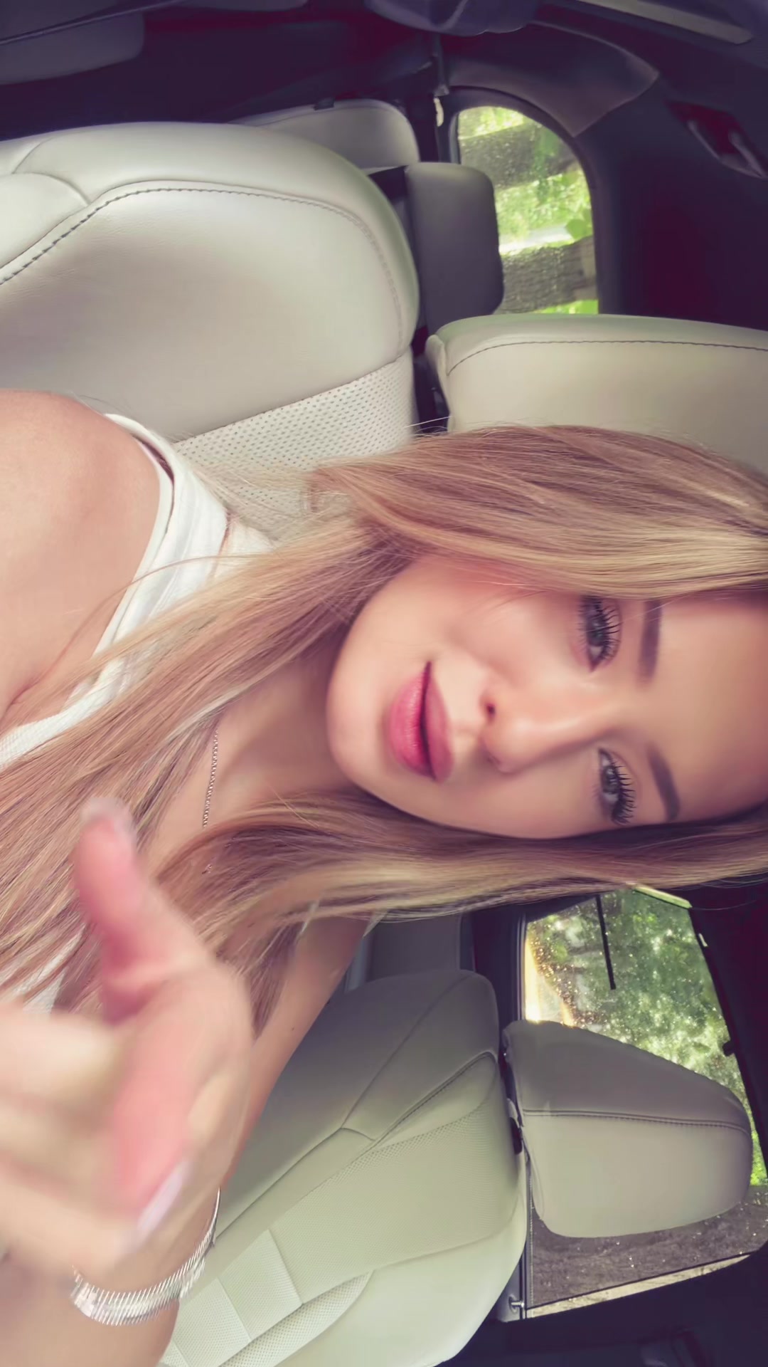 @D