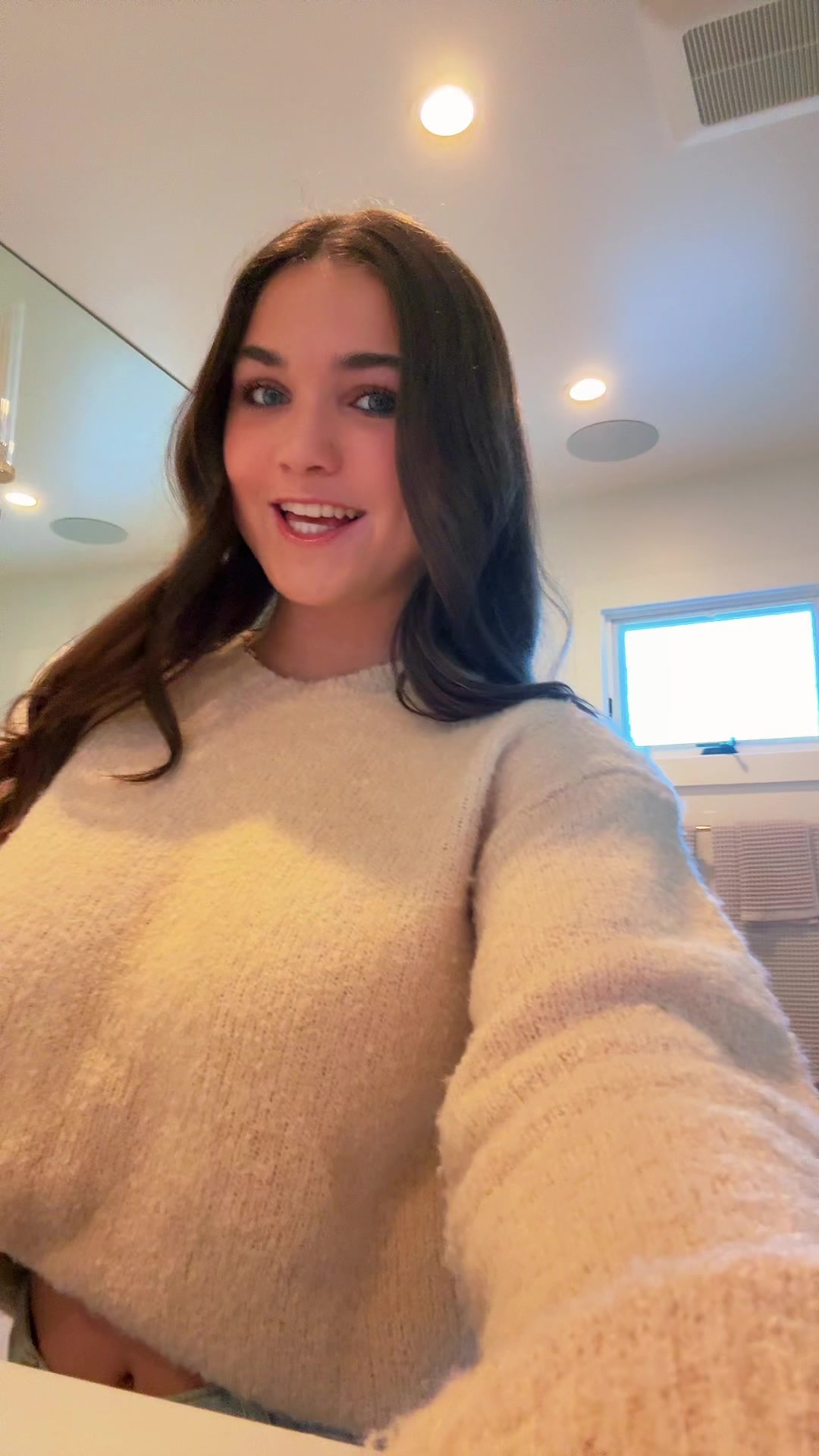 @ava.rahimi