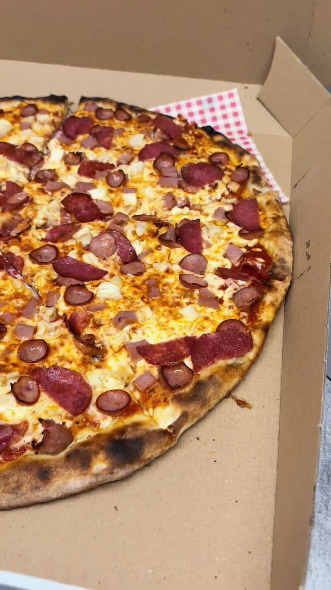 @giuseppespizzabelfast