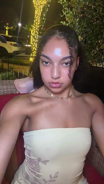 @lac1nic0le