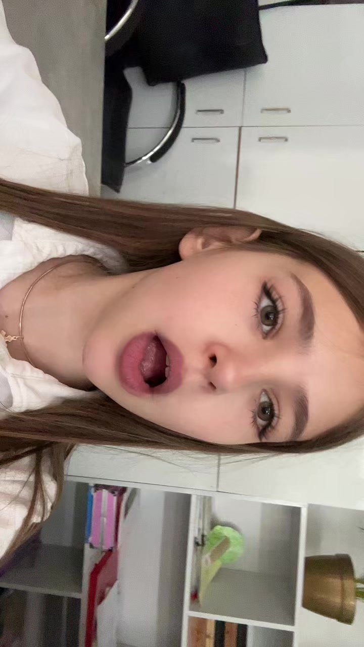 @🙈