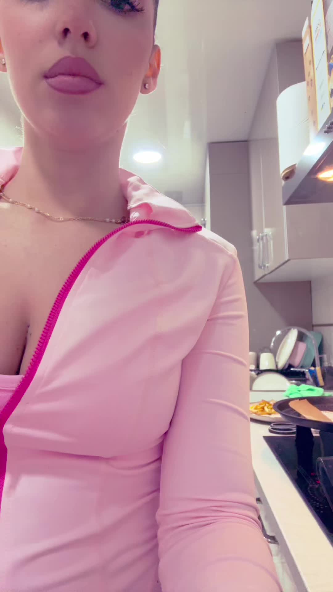@Saarinss