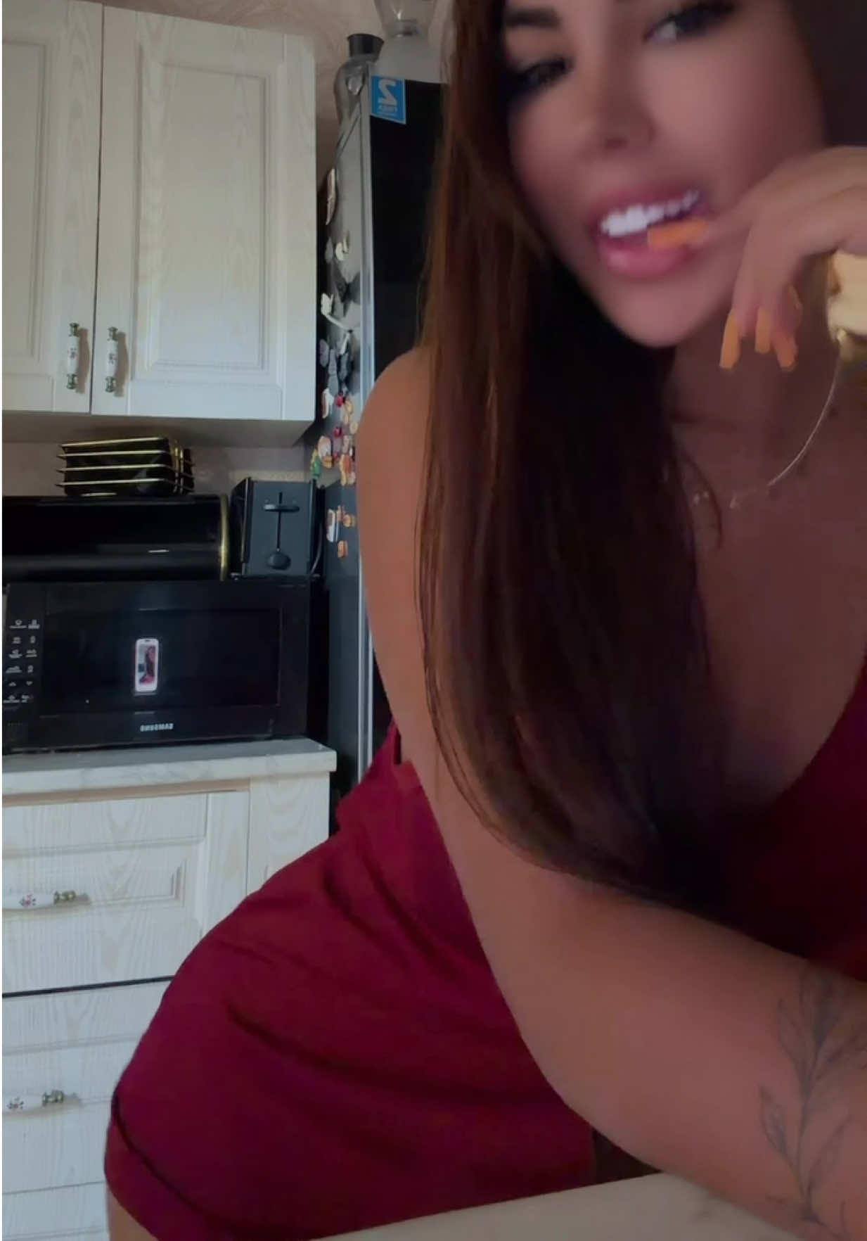 @𝓜𝓪𝓭𝓲 👧🏾