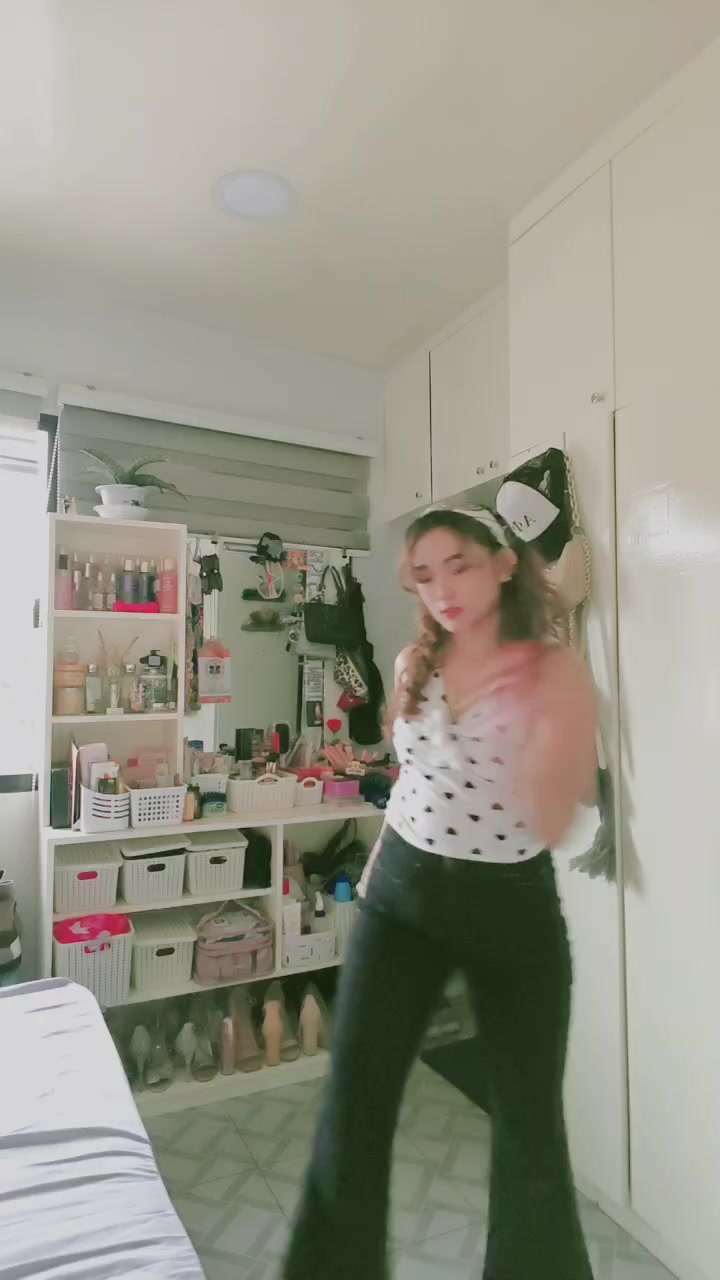 @Kerstin Melonne Melindo ♏