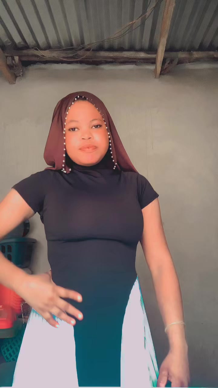 @🎀QUEEN PHADY💫