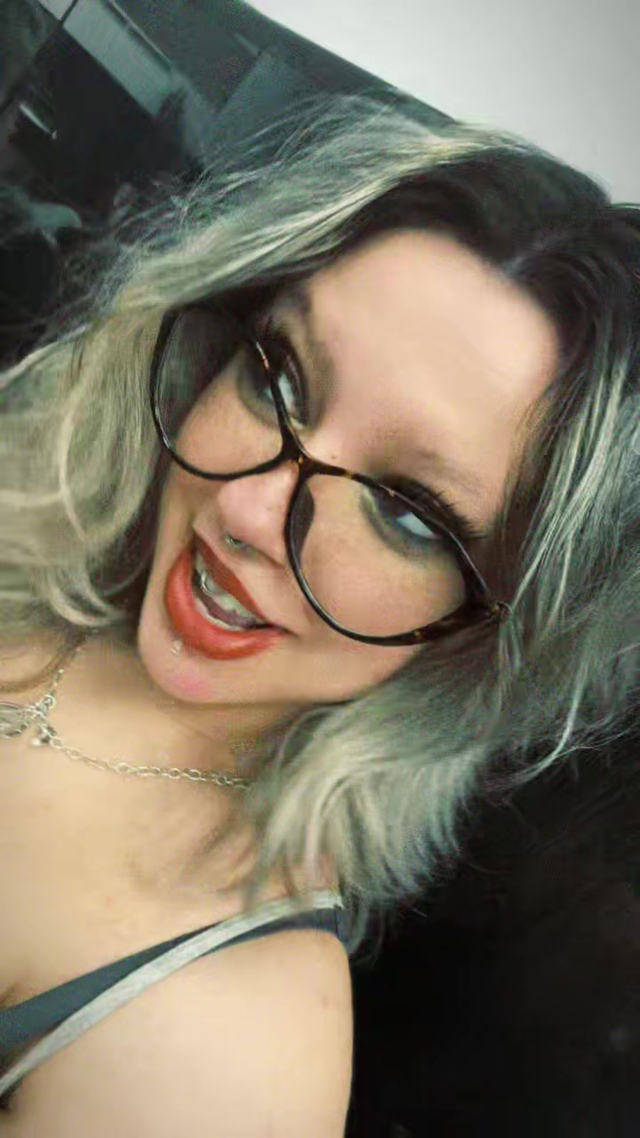 @Evie-Lynn๐๐๐