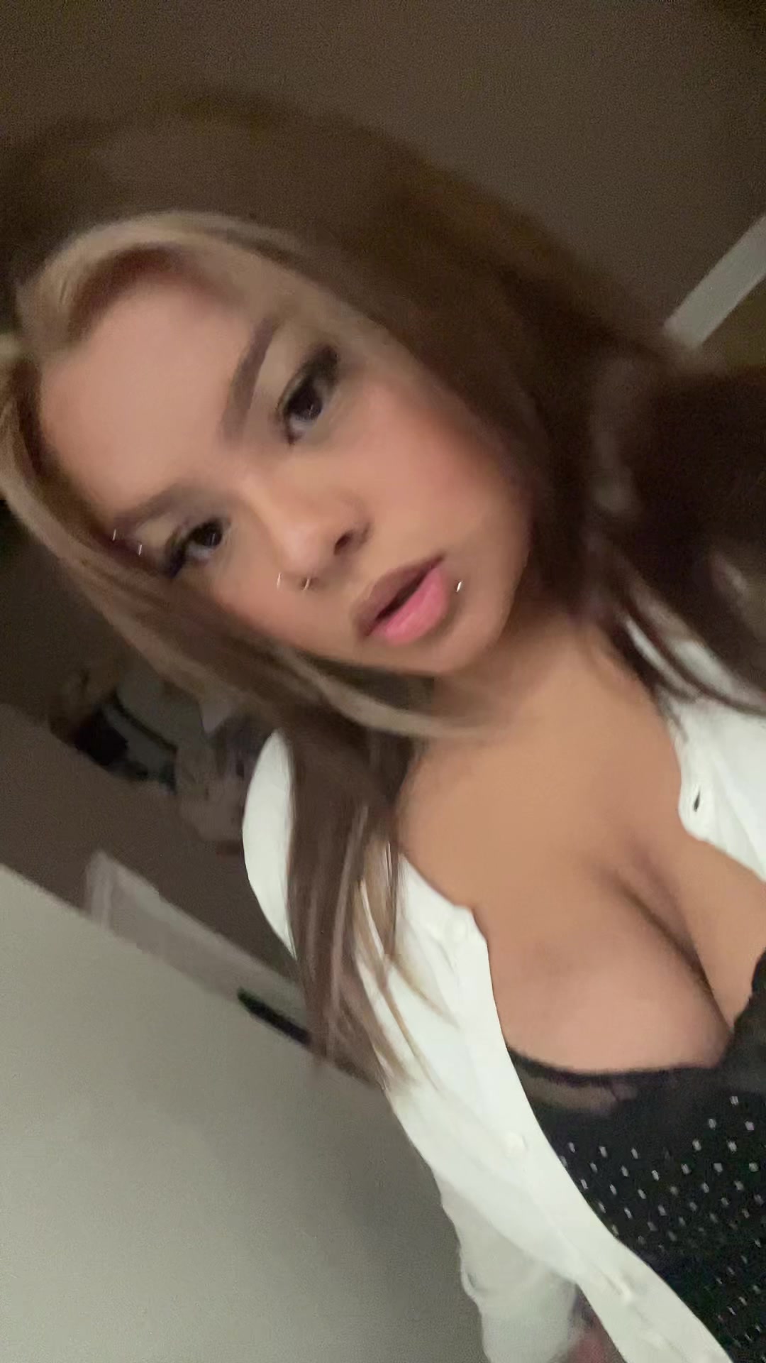 @JiJi