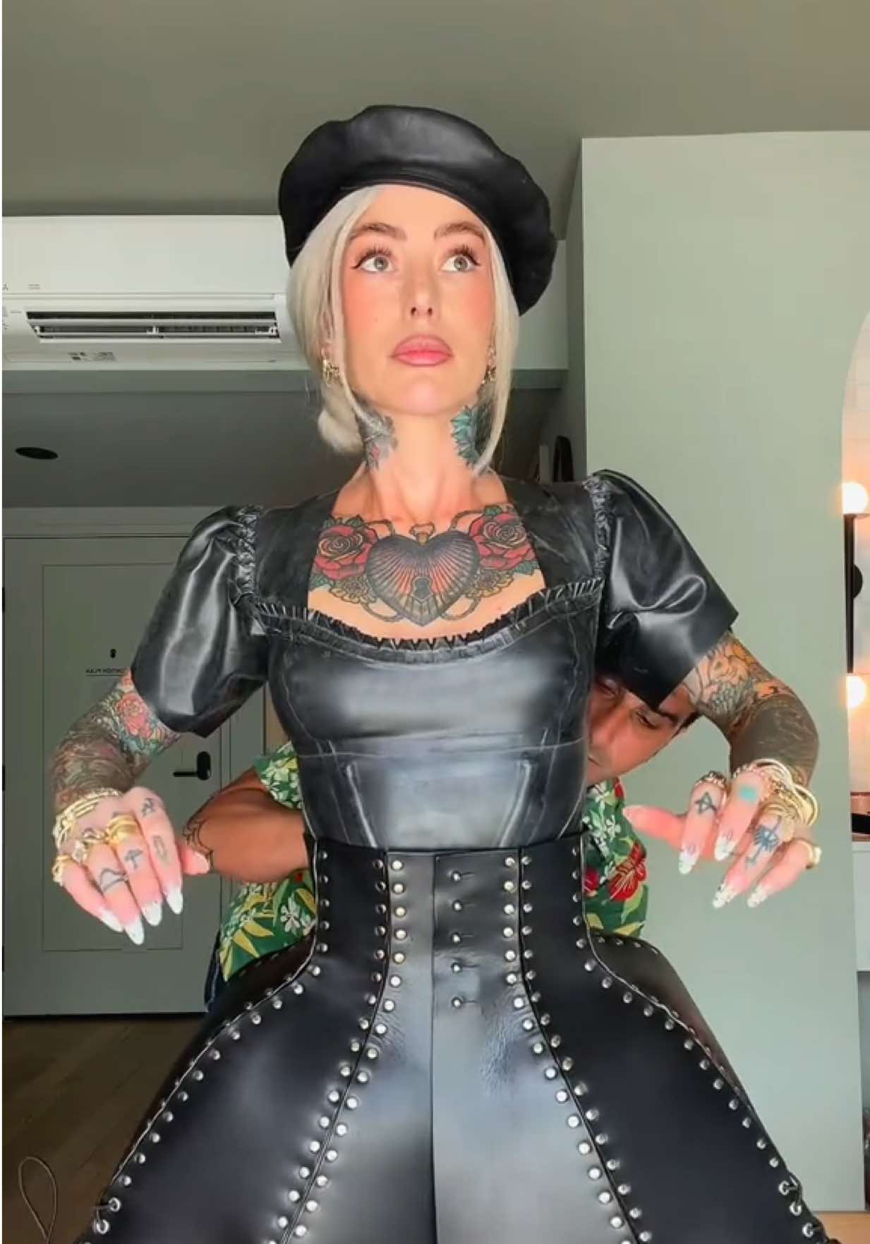 @Sammi