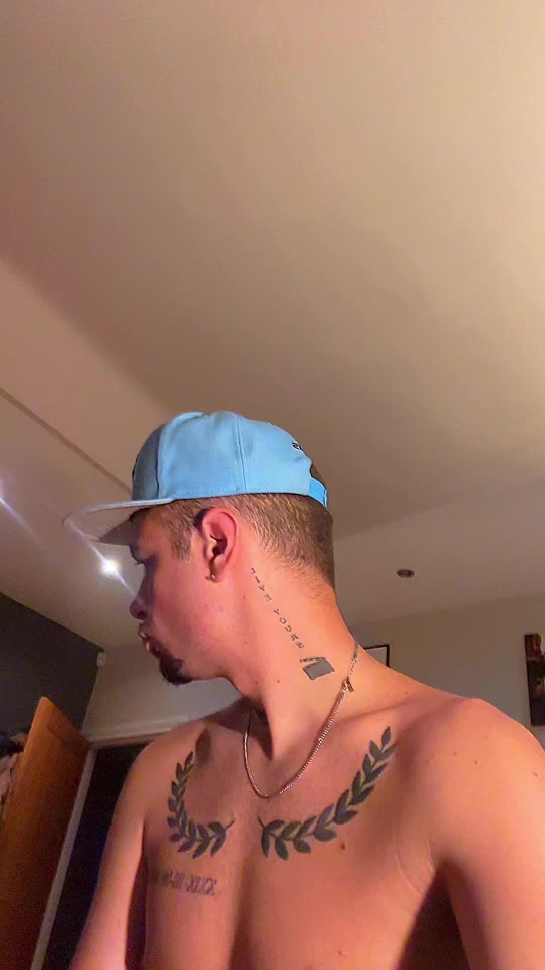 @andonisneo